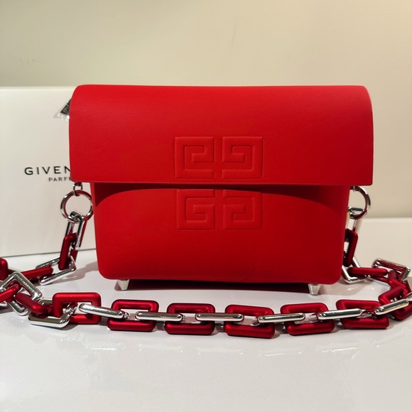 Givenchy Handbags - GIVENCHY Cosmetic Make Up Clutch/DIY
Flap Shoulder Bag